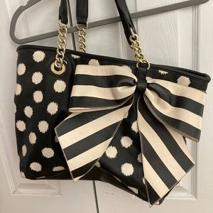 Betsy Johnson Black and White Bag